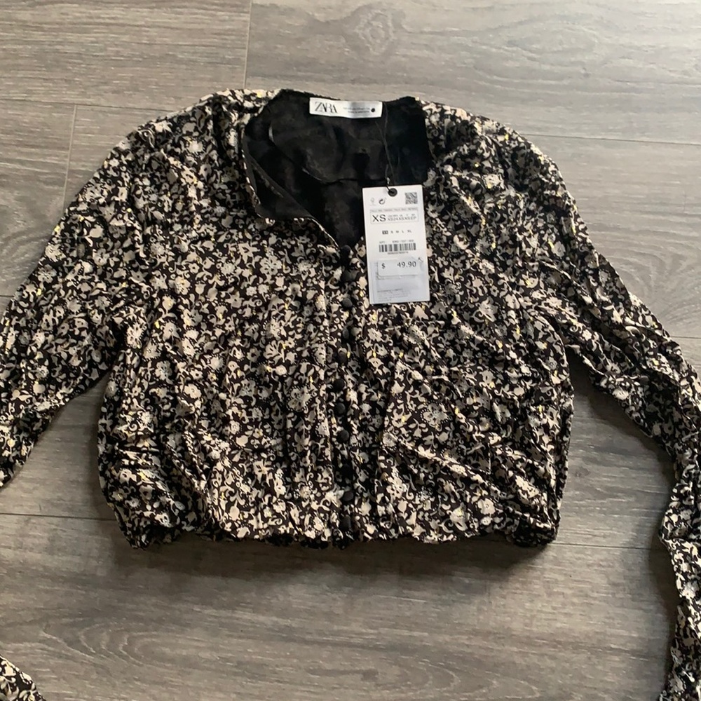 Zara crop top.